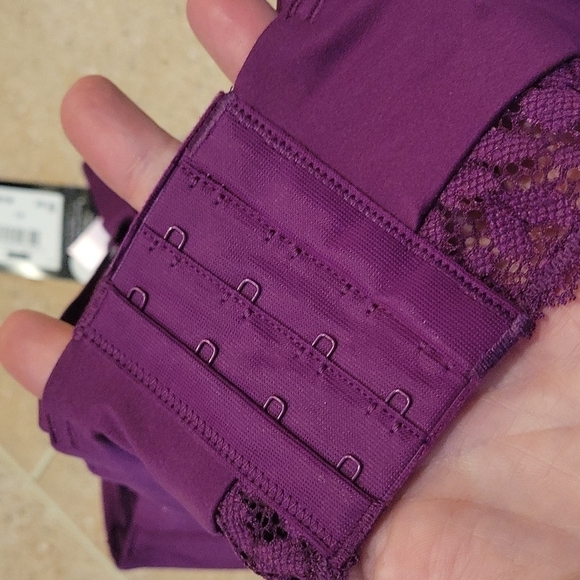 NEW! MAIDENFORM Pure Comfort Convertible Wireless Lace Bralette 34D. - Picture 9 of 10